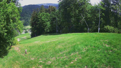 Prostřední část sjezdovky a snowpark