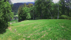 Prostřední část sjezdovky a snowpark