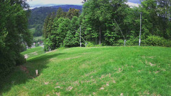 Prostřední část sjezdovky a snowpark