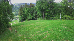 Prostřední část sjezdovky a snowpark