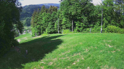 Prostřední část sjezdovky a snowpark