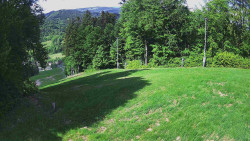 Prostřední část sjezdovky a snowpark