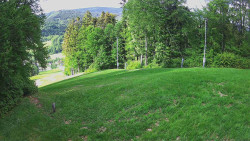 Prostřední část sjezdovky a snowpark
