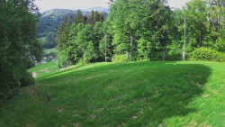 Prostřední část sjezdovky a snowpark