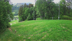 Prostřední část sjezdovky a snowpark