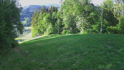 Prostřední část sjezdovky a snowpark