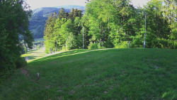 Prostřední část sjezdovky a snowpark