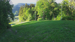 Prostřední část sjezdovky a snowpark