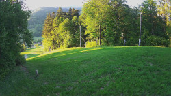 Prostřední část sjezdovky a snowpark