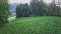 Prostřední část sjezdovky a snowpark