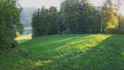 Prostřední část sjezdovky a snowpark