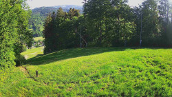 Prostřední část sjezdovky a snowpark