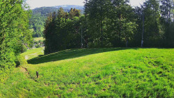 Prostřední část sjezdovky a snowpark