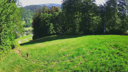 Prostřední část sjezdovky a snowpark