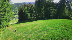 Prostřední část sjezdovky a snowpark