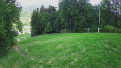 Prostřední část sjezdovky a snowpark