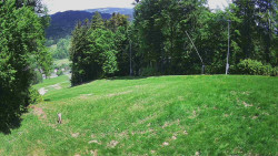 Prostřední část sjezdovky a snowpark