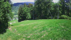 Prostřední část sjezdovky a snowpark