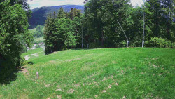Prostřední část sjezdovky a snowpark