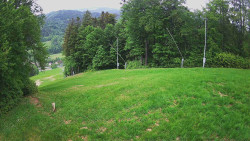 Prostřední část sjezdovky a snowpark