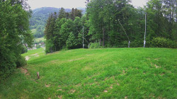 Prostřední část sjezdovky a snowpark