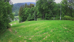 Prostřední část sjezdovky a snowpark