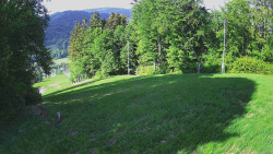 Prostřední část sjezdovky a snowpark