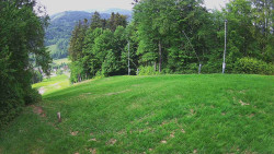 Prostřední část sjezdovky a snowpark