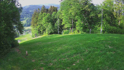 Prostřední část sjezdovky a snowpark