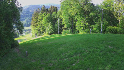 Prostřední část sjezdovky a snowpark