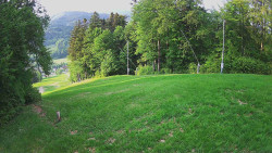 Prostřední část sjezdovky a snowpark