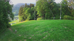Prostřední část sjezdovky a snowpark