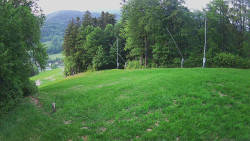 Prostřední část sjezdovky a snowpark