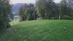 Prostřední část sjezdovky a snowpark