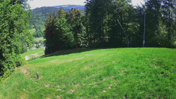 Prostřední část sjezdovky a snowpark