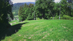 Prostřední část sjezdovky a snowpark