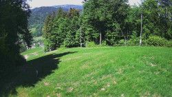 Prostřední část sjezdovky a snowpark