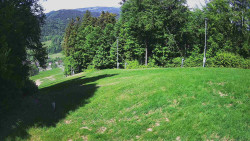 Prostřední část sjezdovky a snowpark