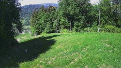 Prostřední část sjezdovky a snowpark