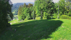 Prostřední část sjezdovky a snowpark