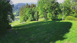 Prostřední část sjezdovky a snowpark