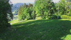 Prostřední část sjezdovky a snowpark