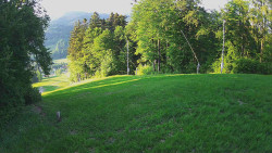 Prostřední část sjezdovky a snowpark