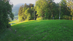 Prostřední část sjezdovky a snowpark