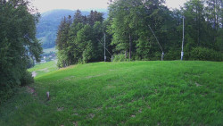 Prostřední část sjezdovky a snowpark