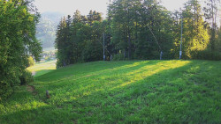 Prostřední část sjezdovky a snowpark