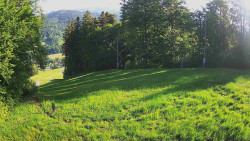 Prostřední část sjezdovky a snowpark