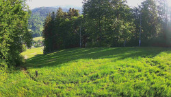Prostřední část sjezdovky a snowpark