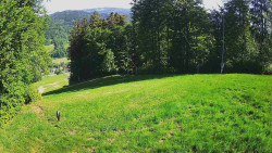 Prostřední část sjezdovky a snowpark