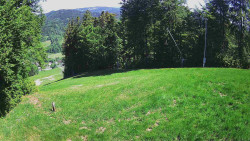 Prostřední část sjezdovky a snowpark